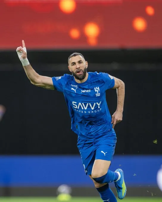 亚博体育app登录-单季4次戴帽，本泽马是沙特联本季戴帽次数最多的球员